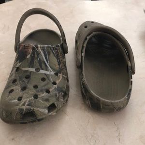 Camouflage Crocs